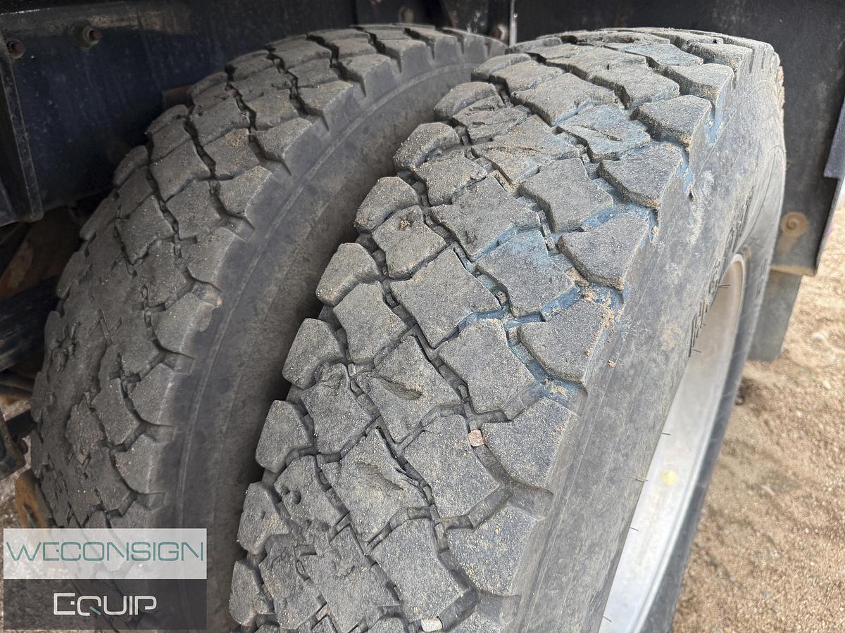 Used 2017 Peterbilt Single Axle Hydrovac