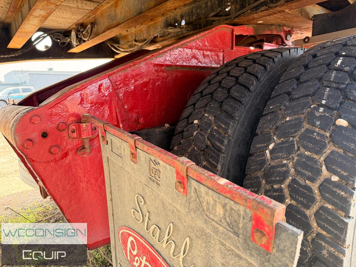 Used 2004 Peterbilt 378 Tandem Winch Truck
