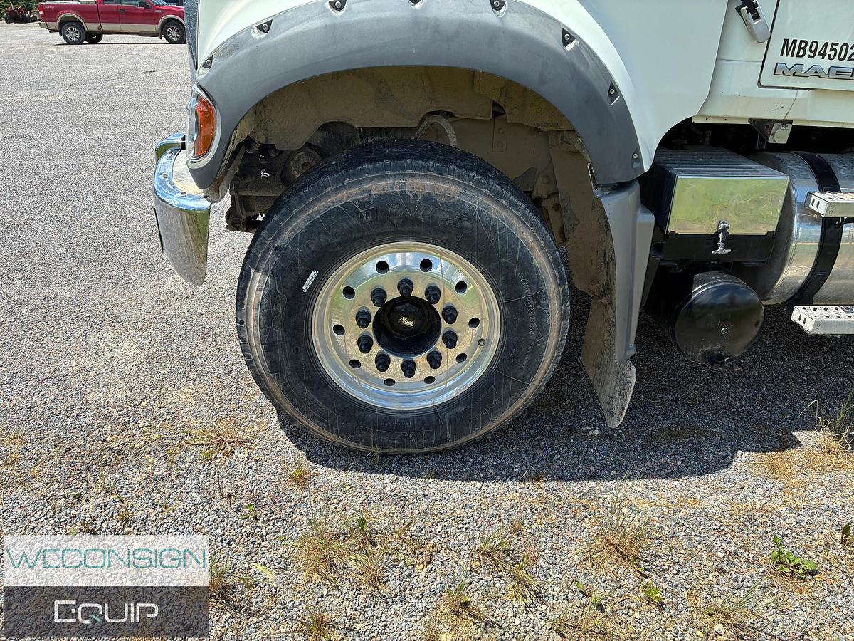 Used 2008 Mack GU713 Water Truck