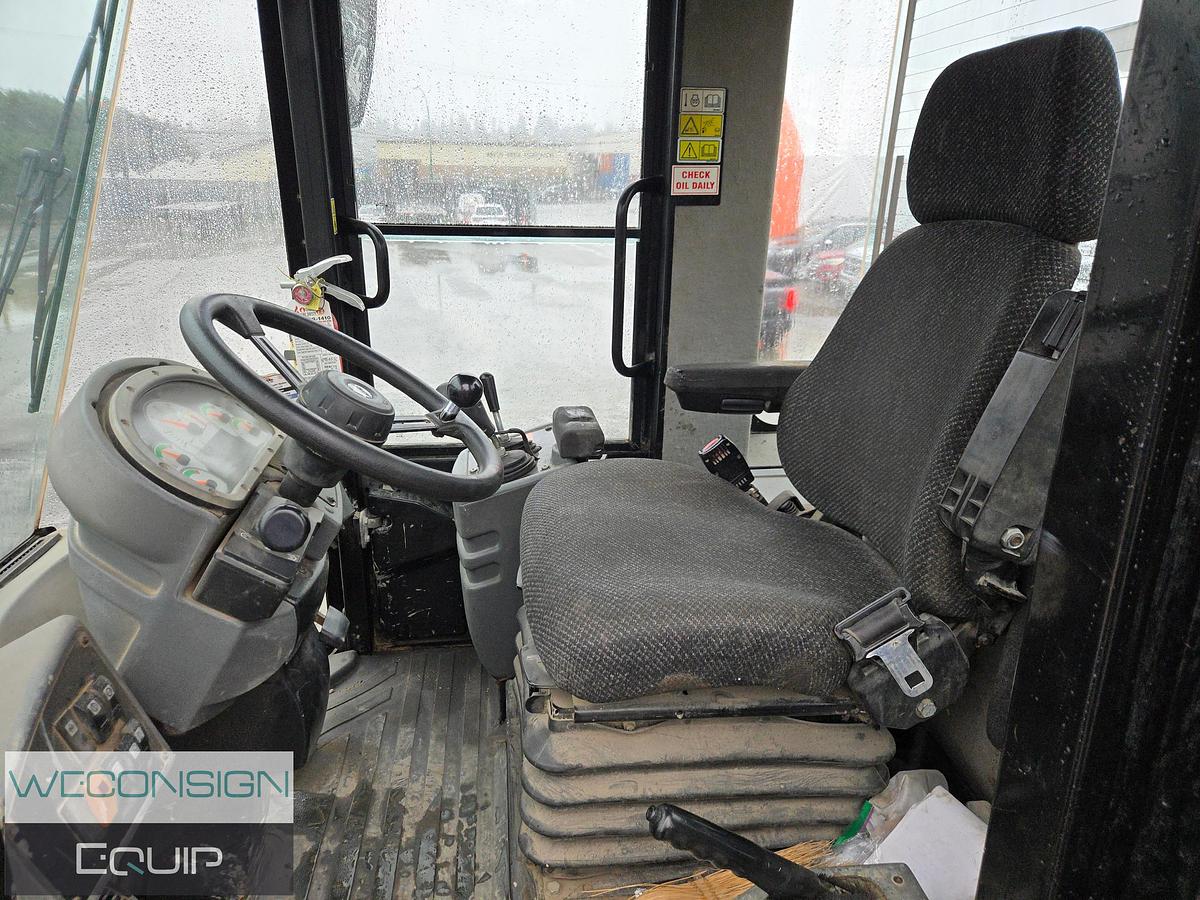 Used 2012 CAT 924H Wheel Loader