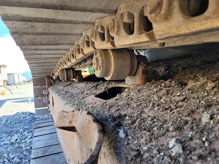 Used 1997 John Deere 200LC  Excavator