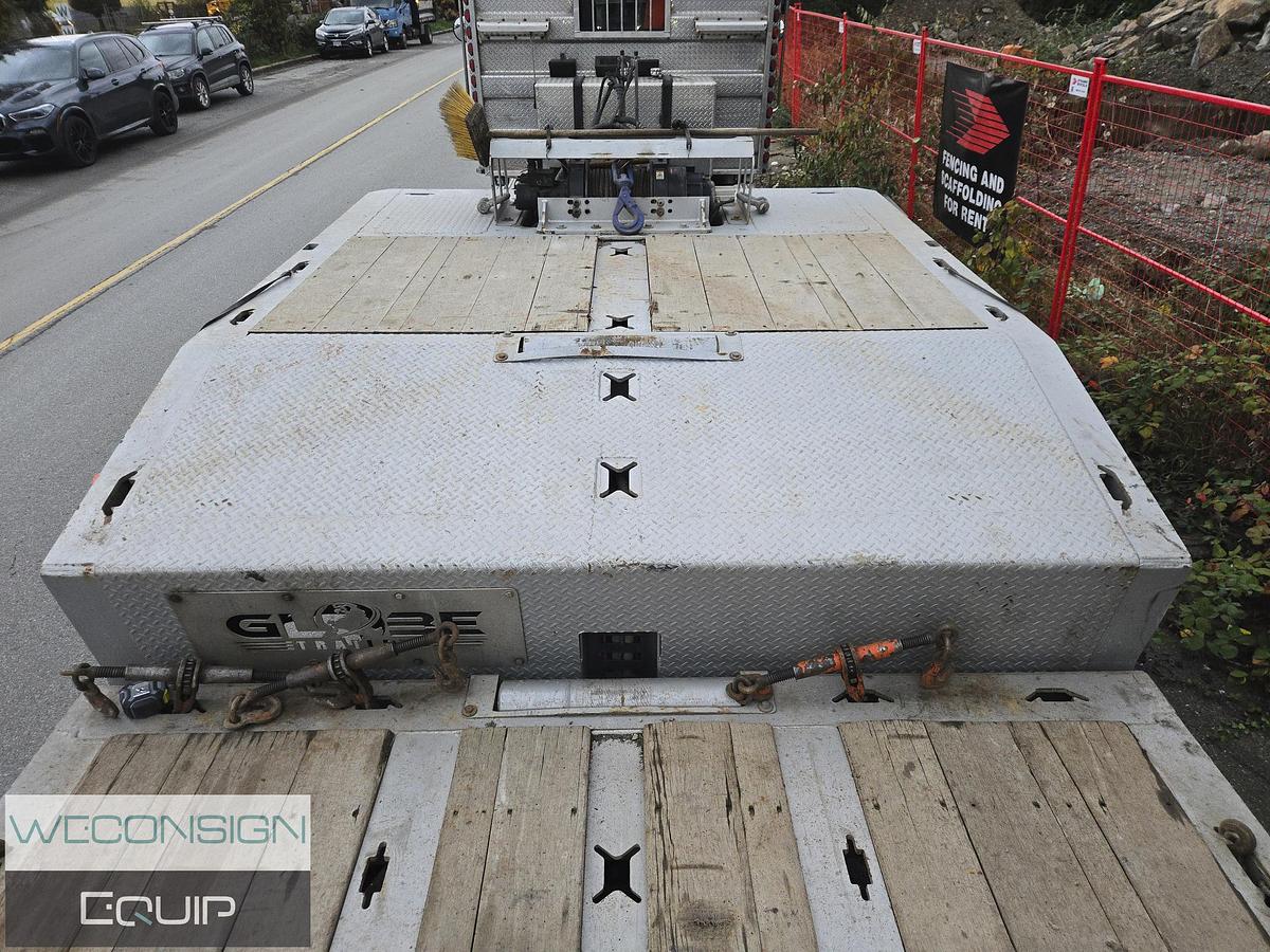Used 2023 Globe 55 Ton Lowboy Trailer