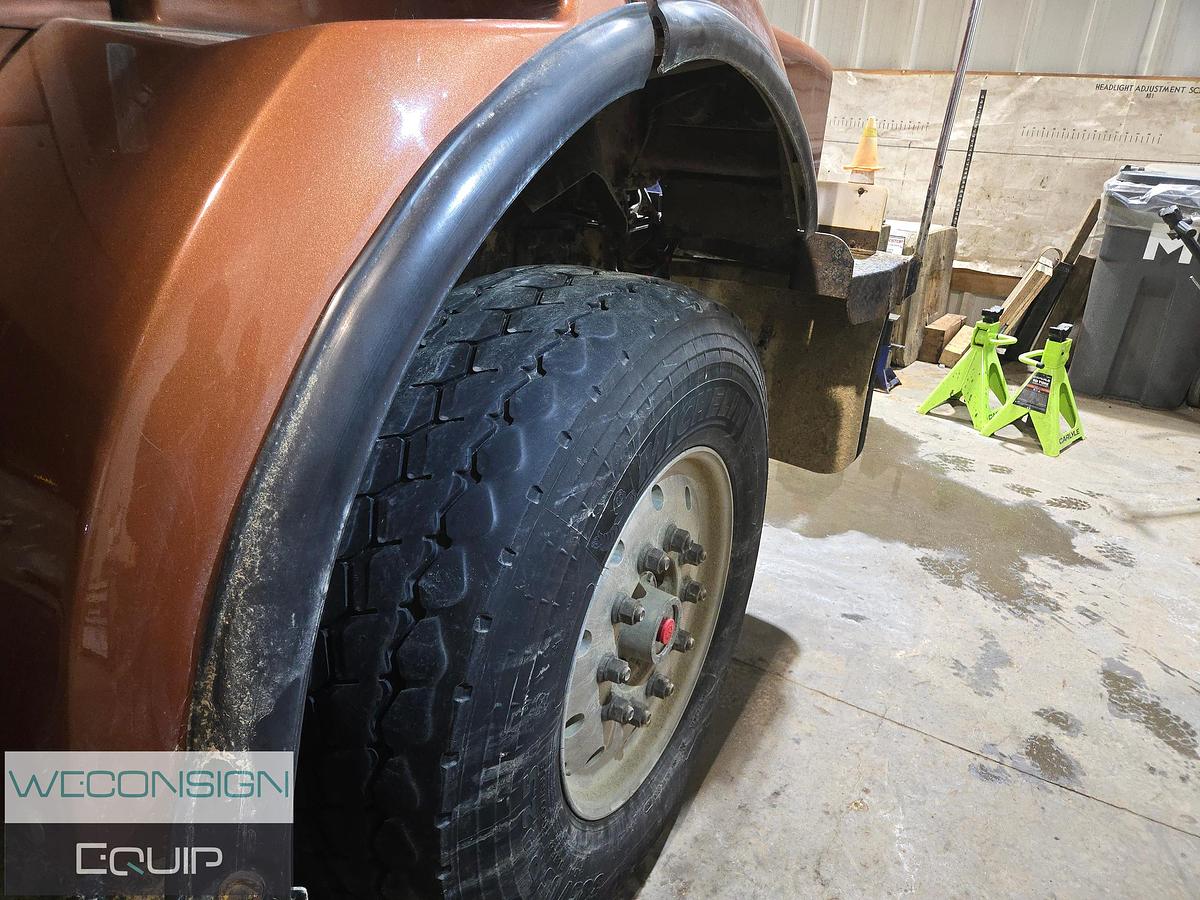 Used 2005 Kenworth C500