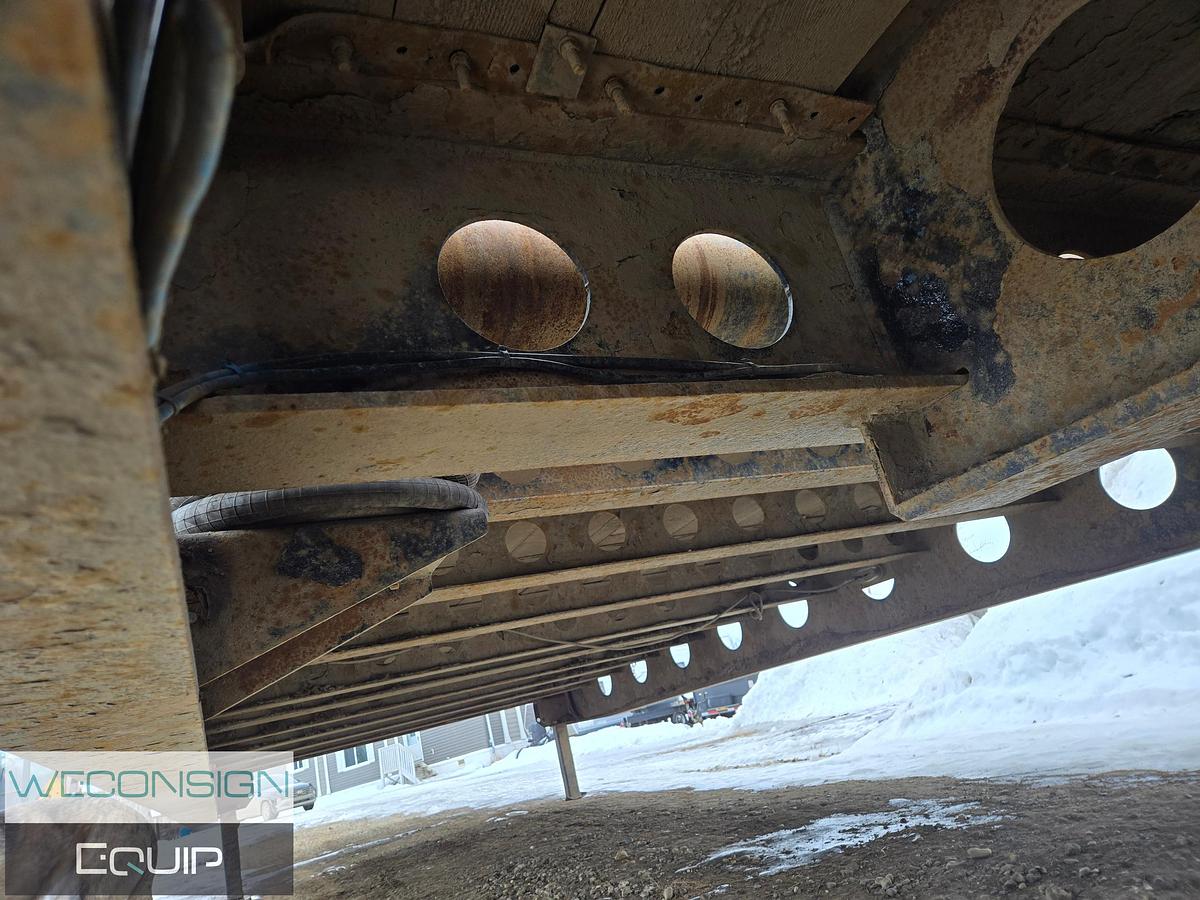 Used 2003 Knight 40T Scissorneck Lowbed