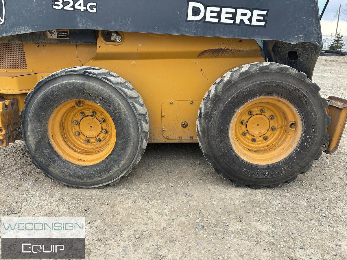 Used John Deere 324G Skid Steer