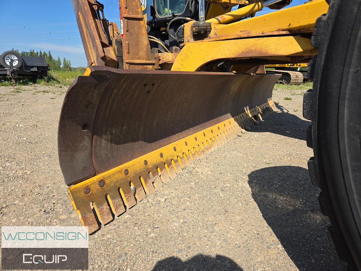 Used 2014 CAT 140M Grader