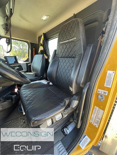 Used 2022 Western Star  49X