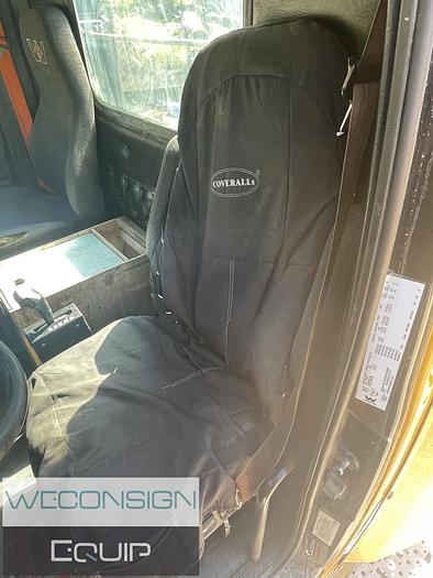 Used 2019 Western Star 5700XE DC Day Cab Truck Tractor