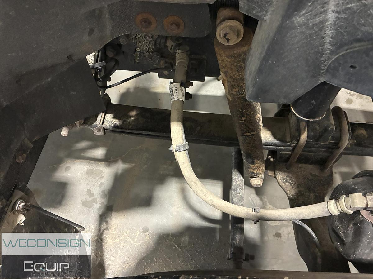 Used 2015 International Eagle Sleeper Truck