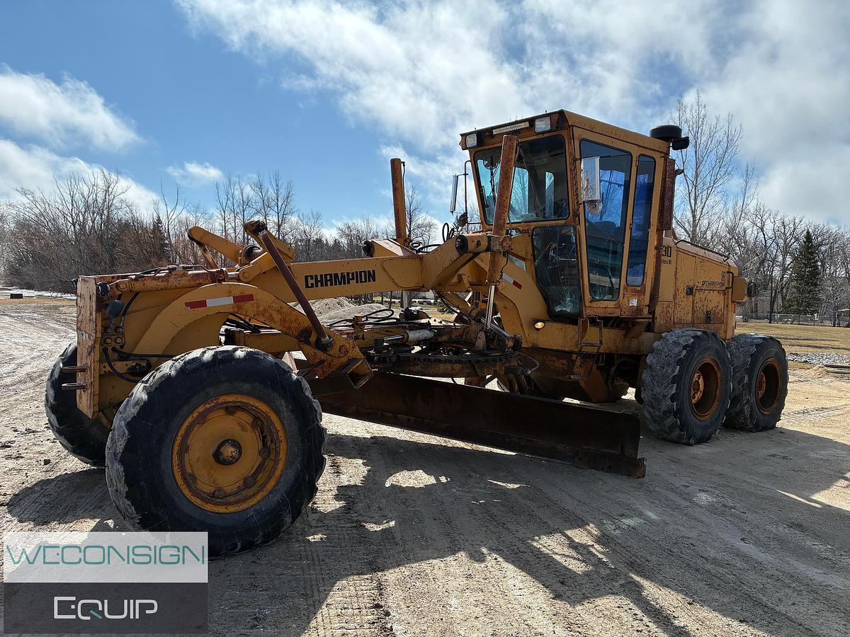 Used 1996 Champion 730