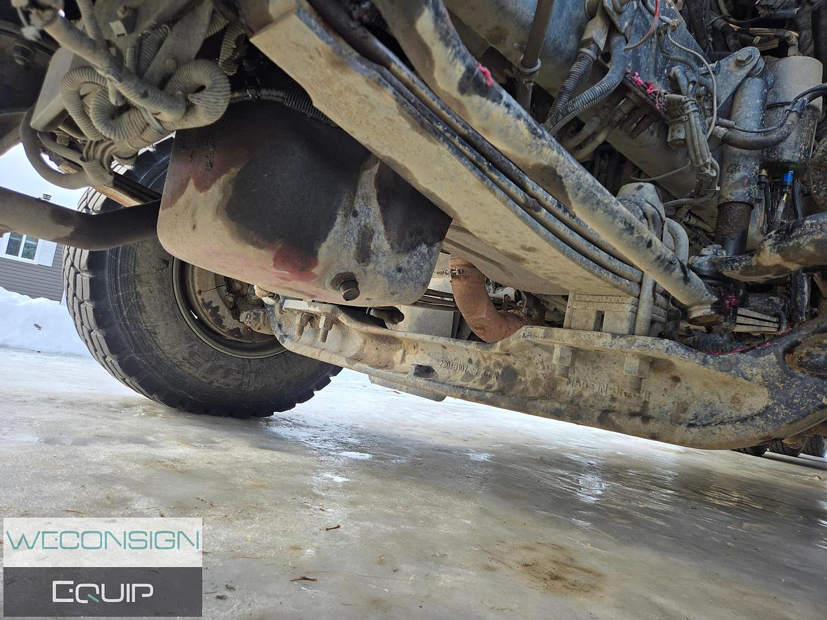 Used 2013 Kenworth T800 Winch Truck