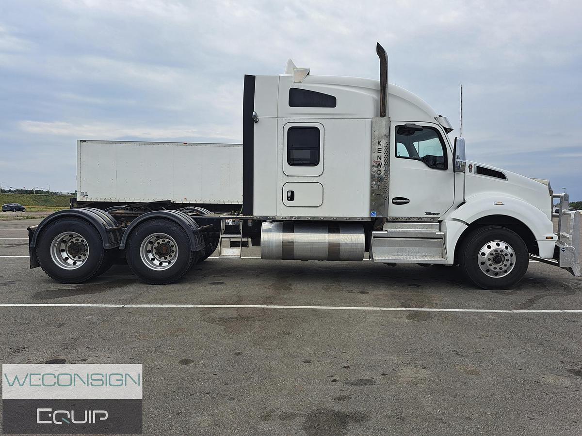 Used 2020 Kenworth T880 With PTO