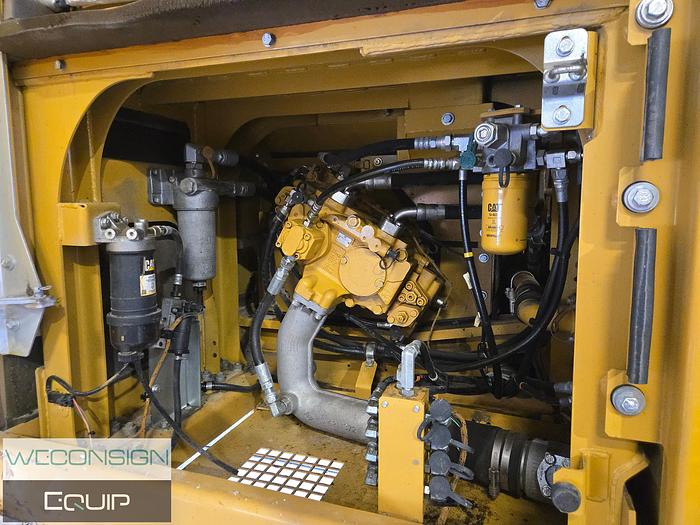 Used 2017 CAT 330FL Excavator