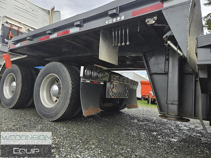 Used 2007 Volvo D12 Wet Kit Truck & Lowboy Trailer