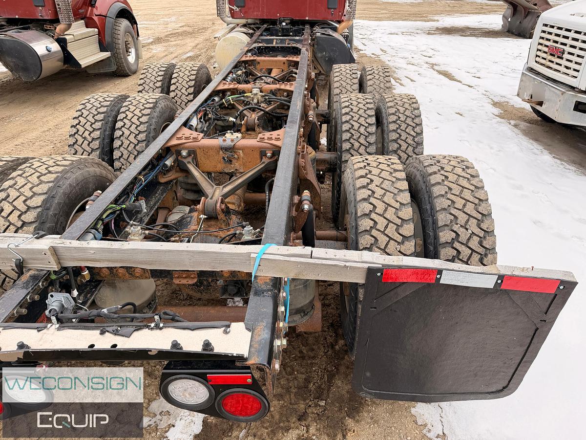 Used 2017 Kenworth T880