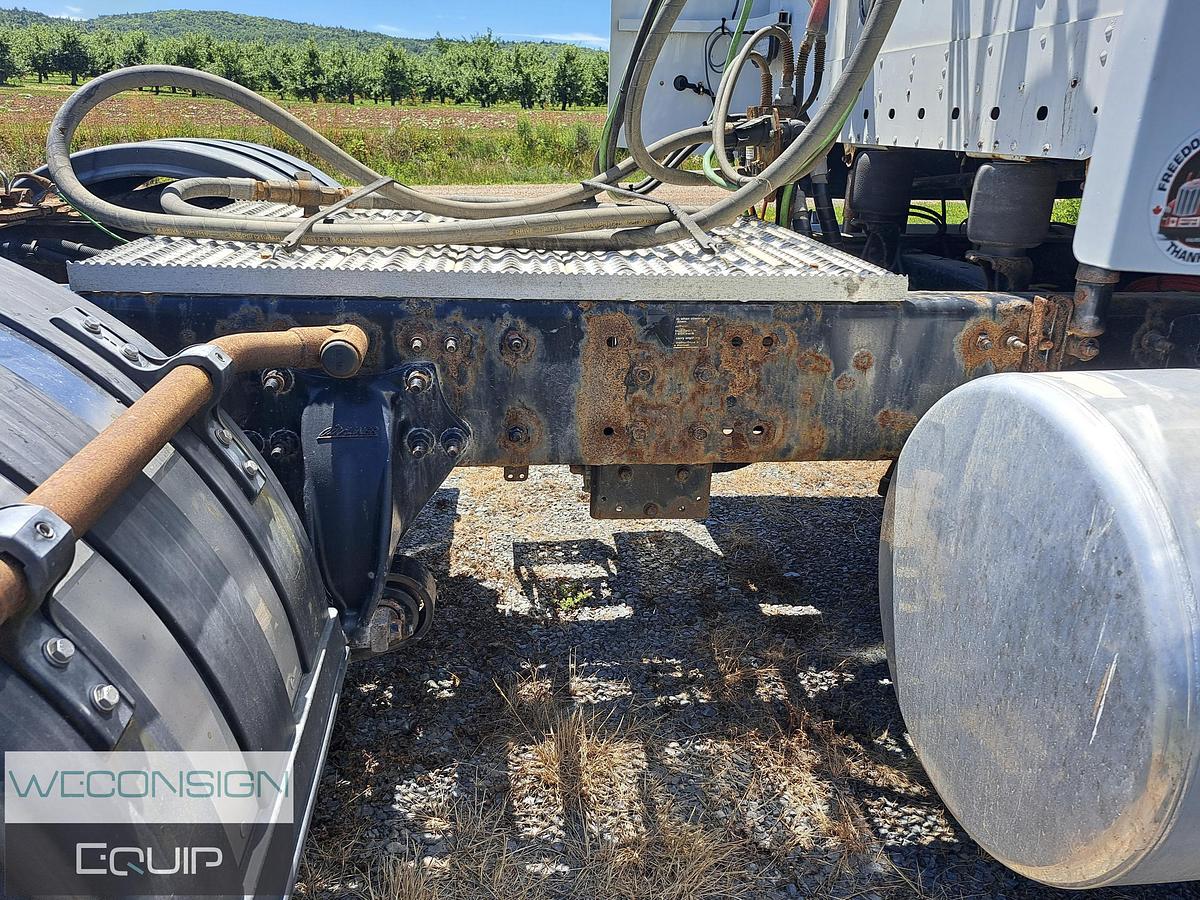 Used 2020 Freightliner Coronado Sleeper Truck Tractor