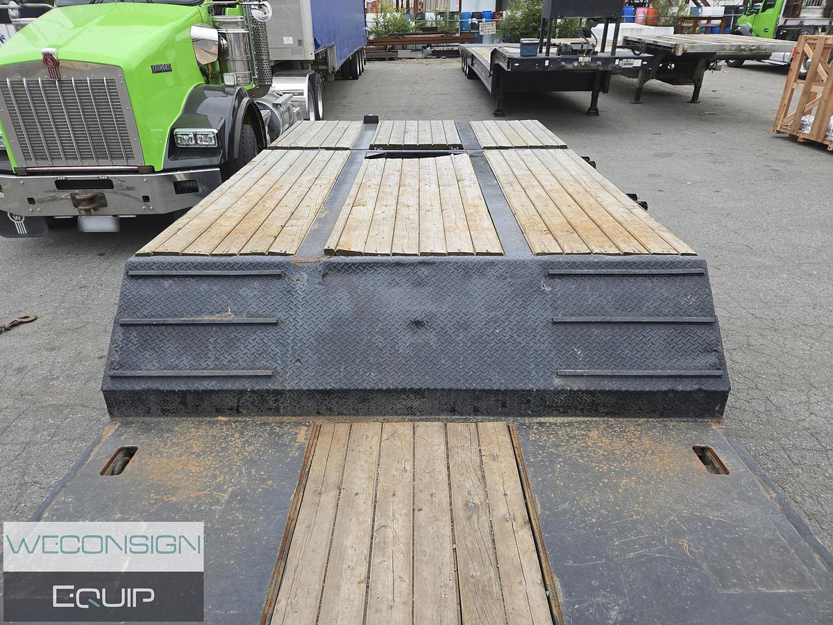 Used 2011 XL Tri-Axle RGN Lowbed