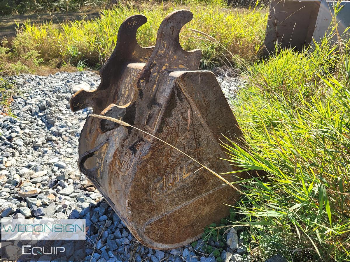 Used 2012 John Deere 210G LC Excavator