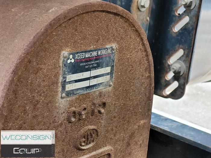 Used 2016 Kenworth T880 Hydro Excavator