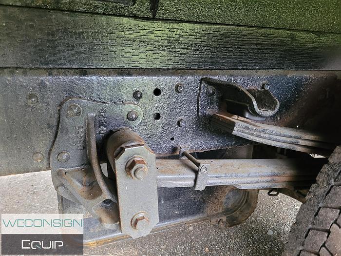 Used 2011 Isuzu NPR 18' Box/Van