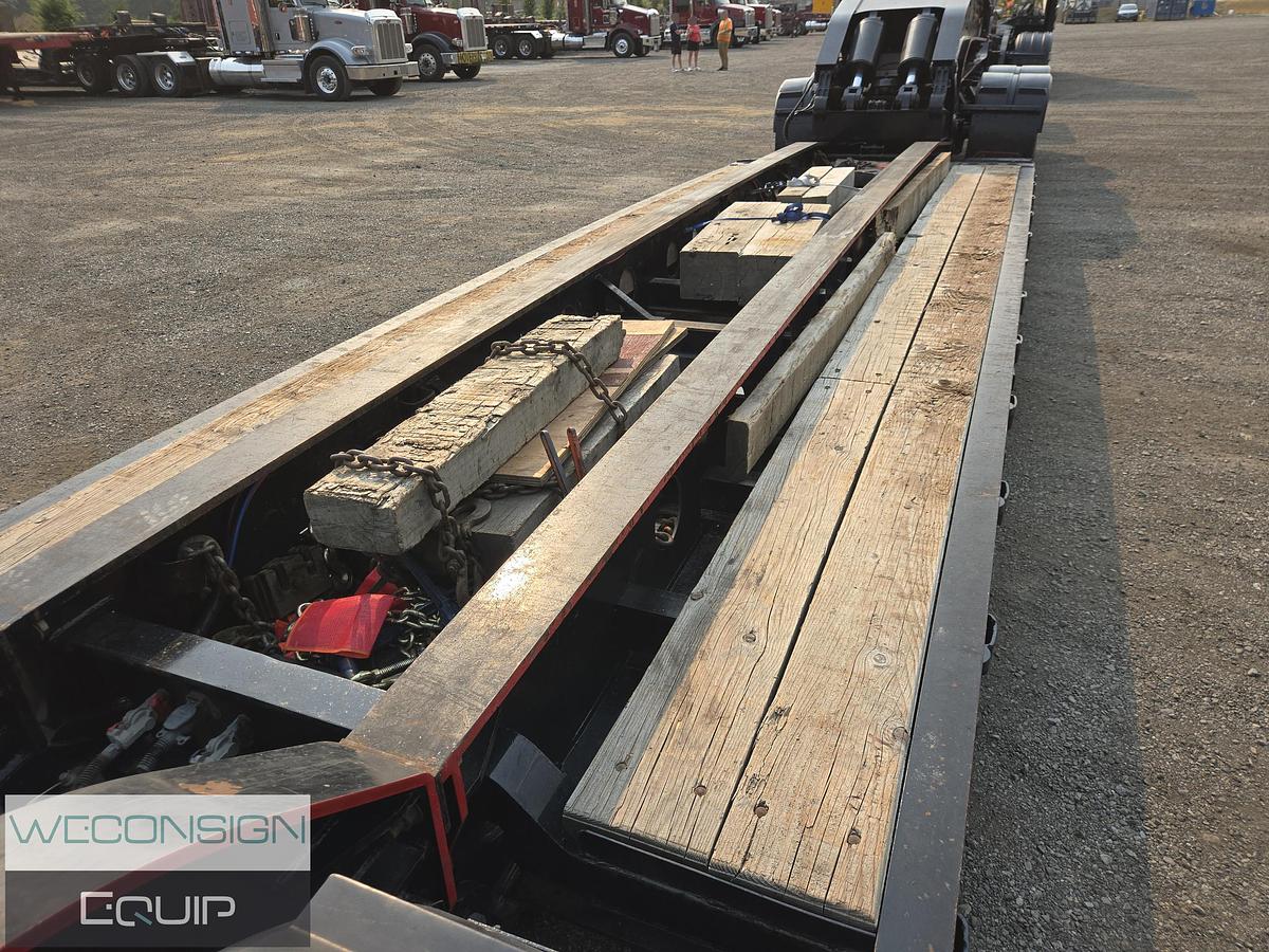 Used 2023 Pacesetter 60T 9 Axle Lowbed Combination