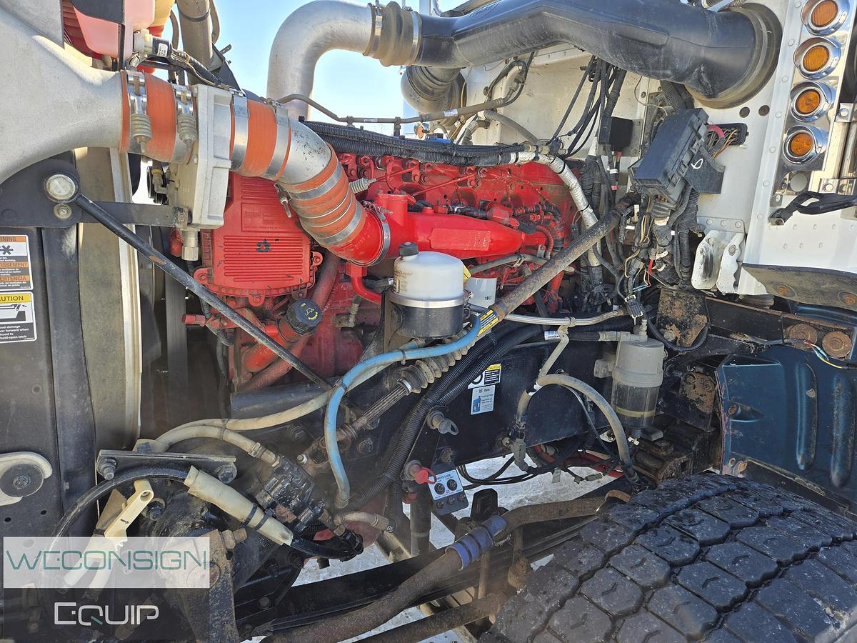 Used 2014 Peterbilt 367 Tan Tri 30 Ton Knuckle Boom Truck