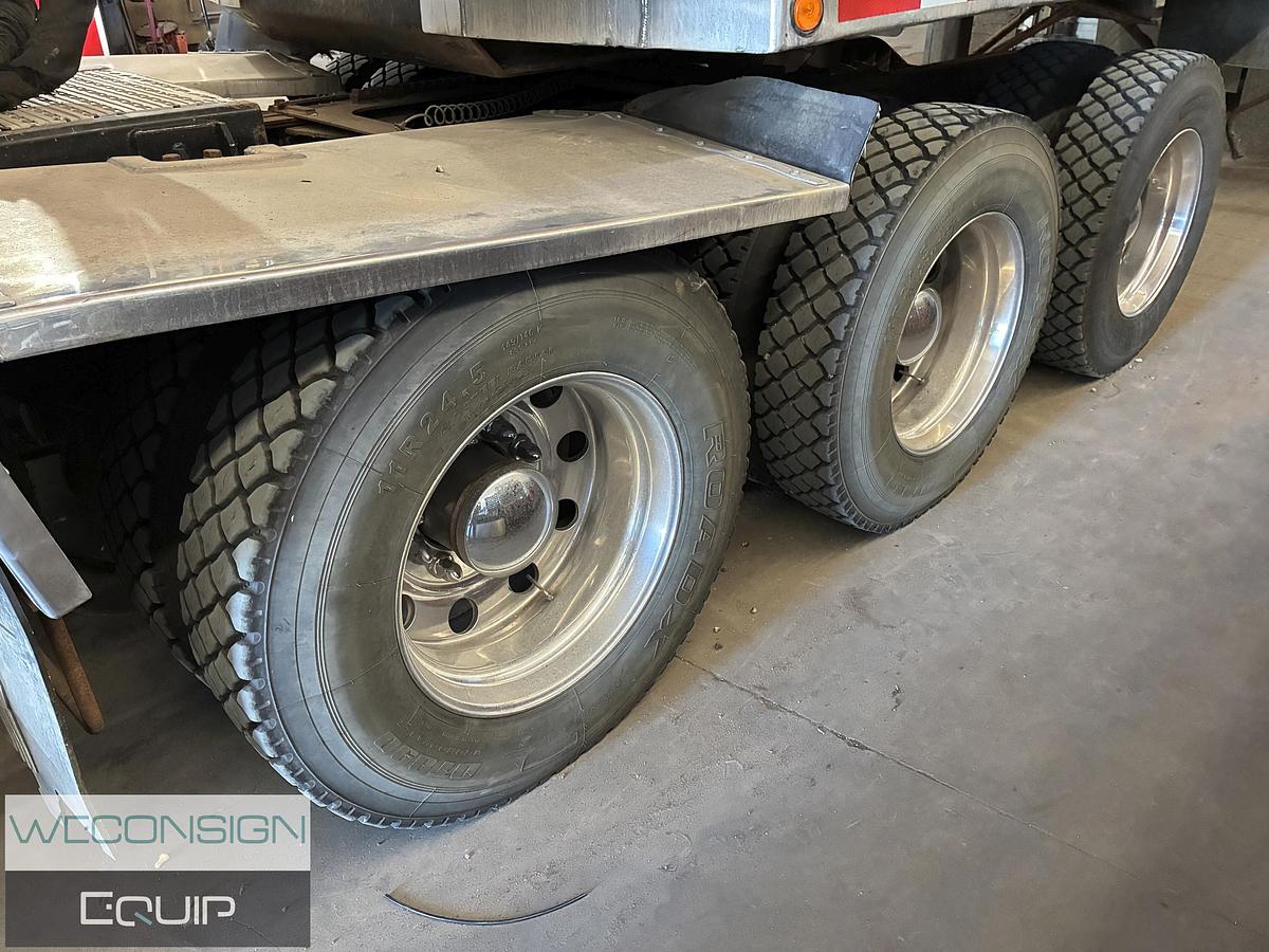 Used 2012 Kenworth T800 Tandem Tri Semi Vac Truck & Trailer
