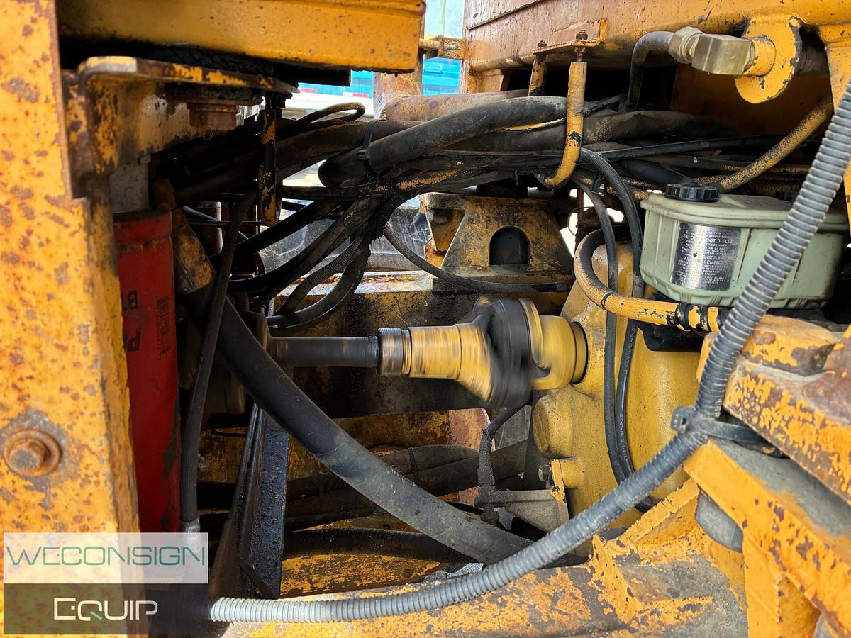 Used 1996 Champion 730