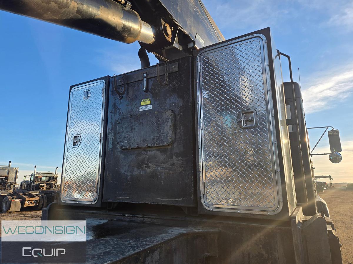 Used 2014 Kenworth C500B 45 Ton Picker Truck