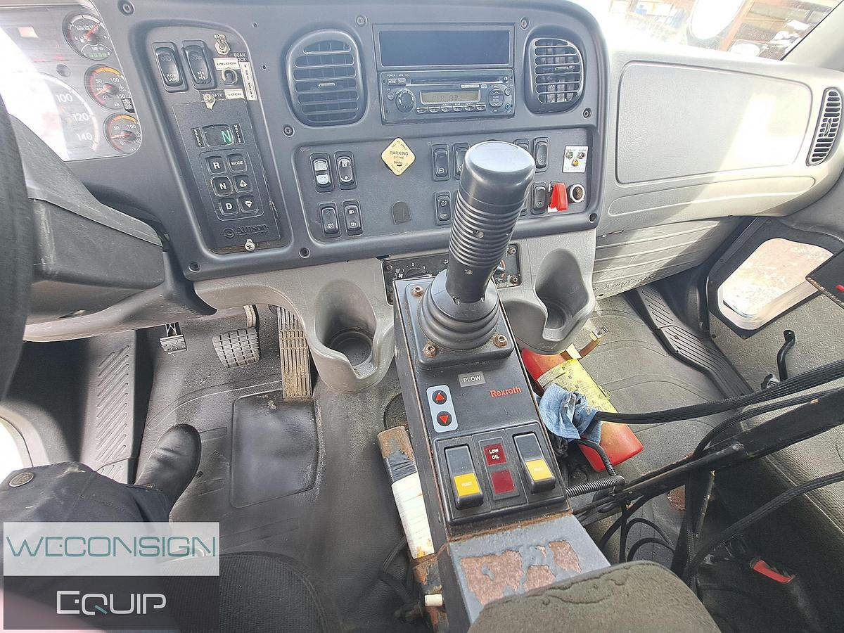 Used 2012 Freightliner M2