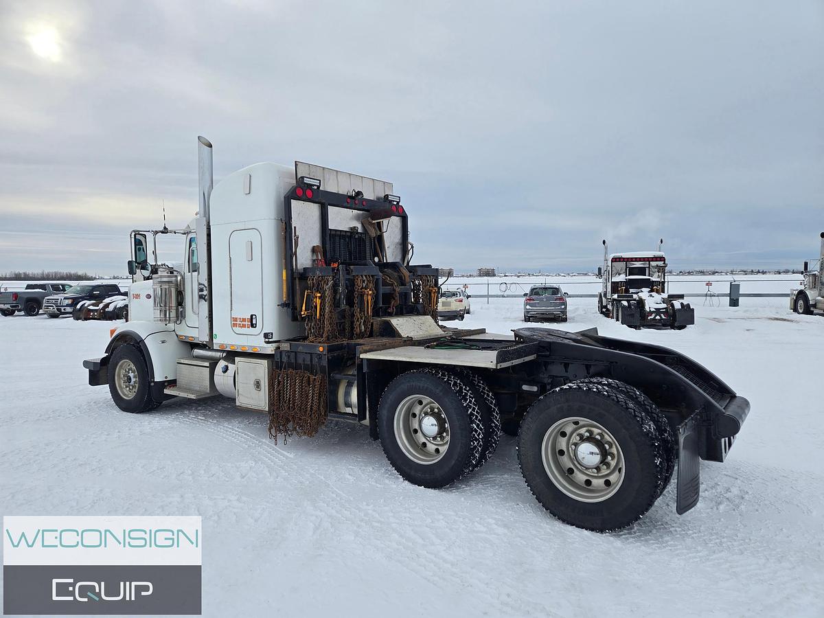 Used 2018 Peterbilt 367 Winch Truck