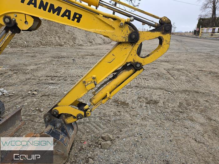 Used 2007 Yanmar V1017 Mini Excavator