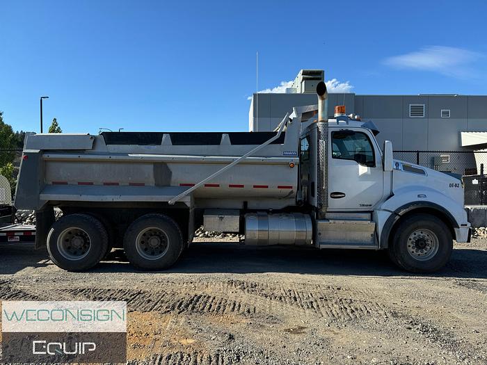 Used 2017 Kenworth T880 Dump/Gravel