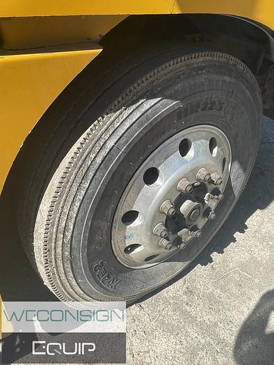 Used 2019 Western Star 5700XE DC Day Cab Truck Tractor