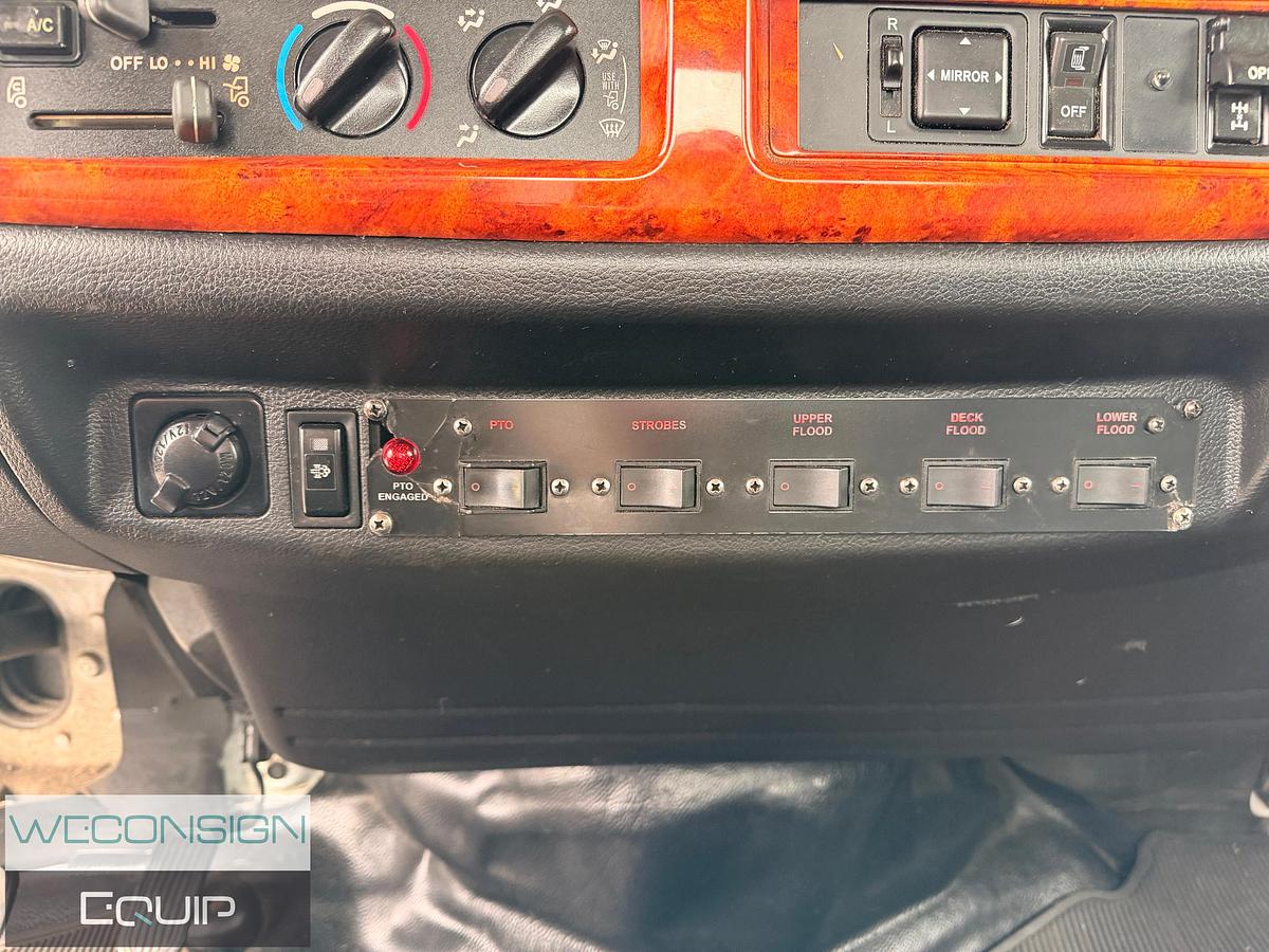 Used 2019 Hino 358 Tow Truck