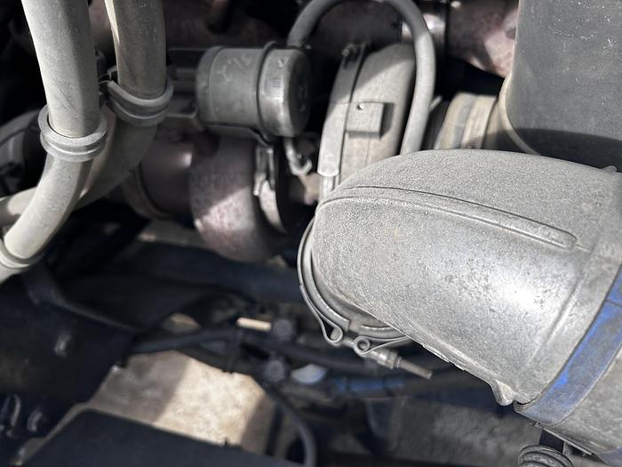 Used 2013 Western Star 6900XD Bed/Deck Truck