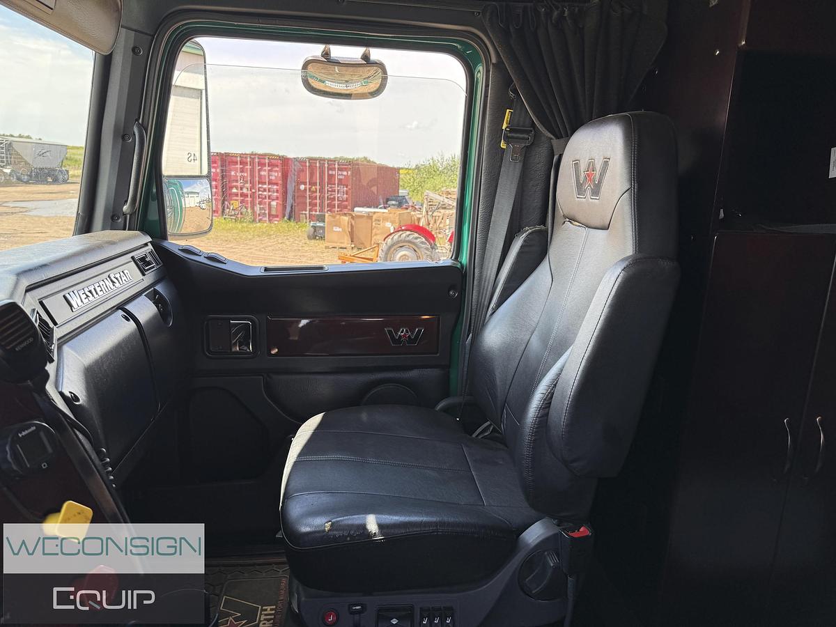 Used 2020 Western Star 5700XE HWY Truck Tractor With Wet-Kit