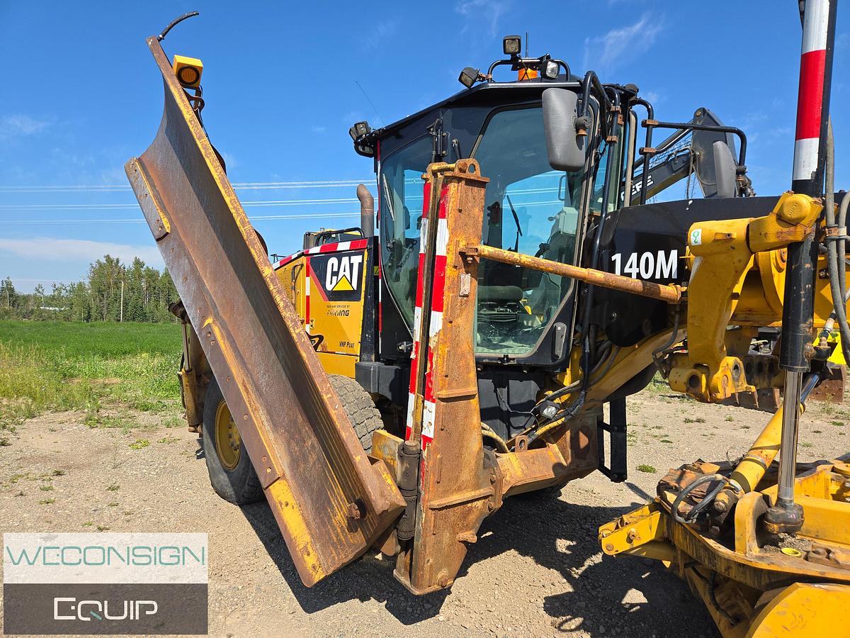 Used 2014 CAT 140M Grader