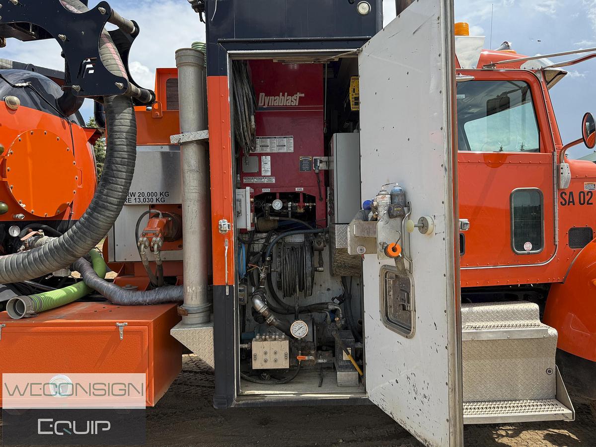 Used 2017 Peterbilt Single Axle Hydrovac