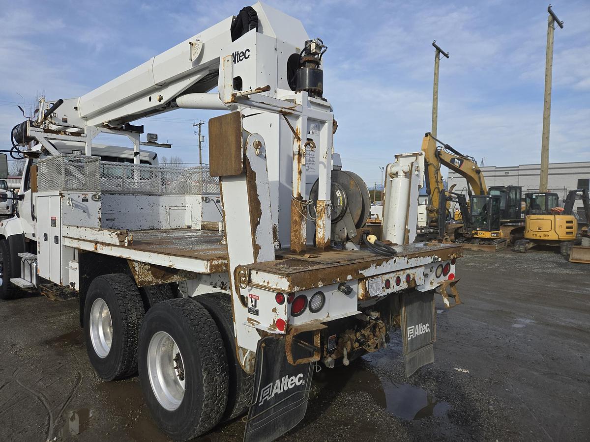 Used 2013 Freightliner 114SD TA Digger Truck