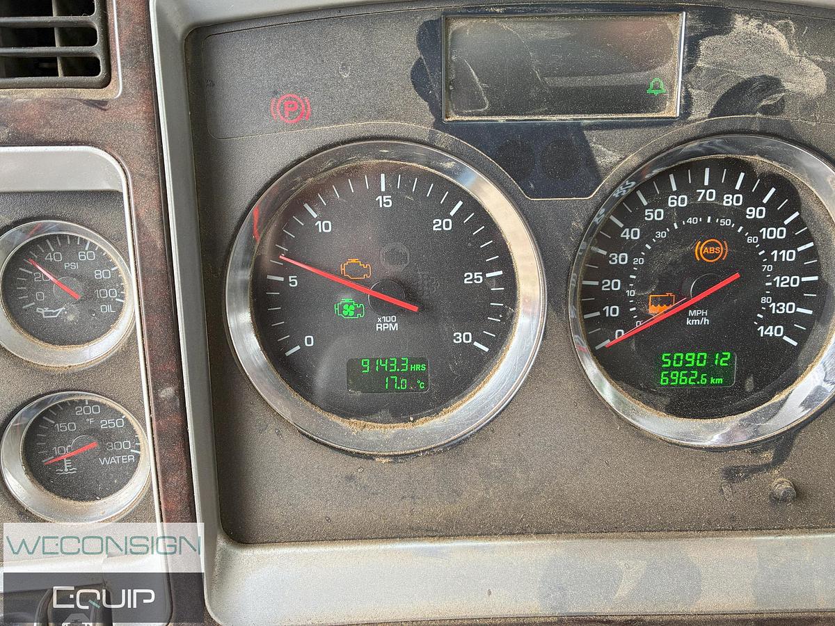 Used 2010 Kenworth SMV01