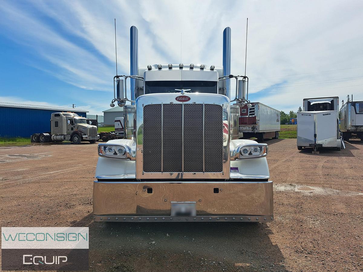 Used 2024 Peterbilt 389 Sleeper Truck Tractor