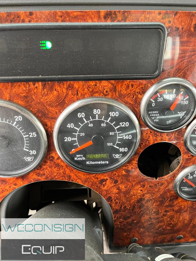 Used 2007 Western Star 6900XD 8x8 Bed Truck