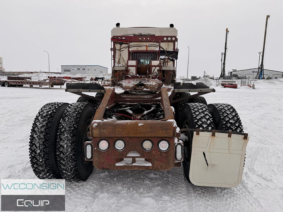 Used 2015 Kenworth T800 Tri Drive Winch Truck