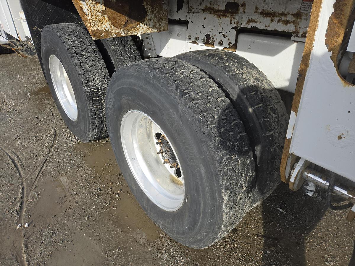 Used 2013 Freightliner 114SD TA Digger Truck