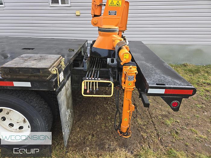 Used 1996 Mack CS200P Single Axle Boom/ Crane Truck