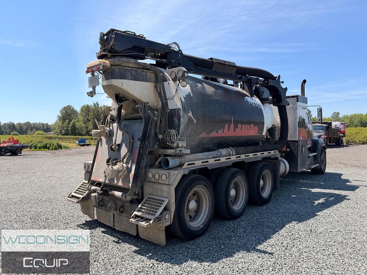 Used 2019 Western Star 4700SF Vacuum Excavator Truck