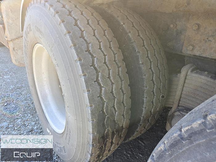 Used 2008 Mack MRU613 Concrete Pumper Truck