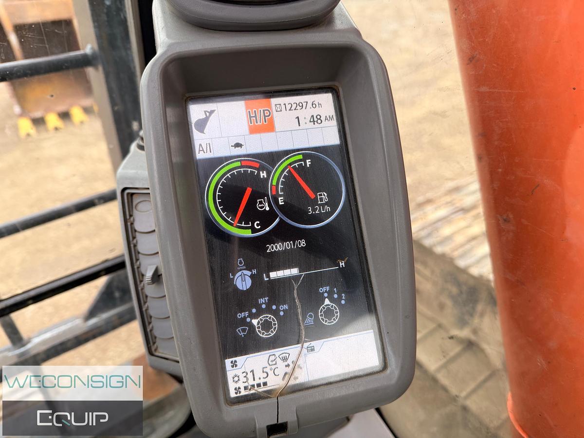 Used 2014 Hitachi ZX210LC-5N Excavator