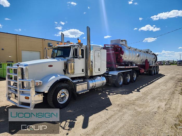 Used 2013 Peterbilt 367 Semi-Vacuum